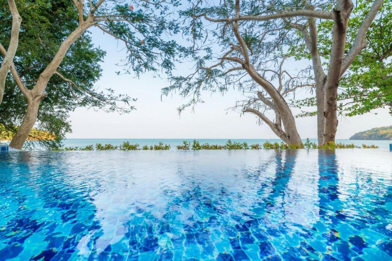 Koh Sirey Beachfront Pool Villa Phuket Bagian luar foto