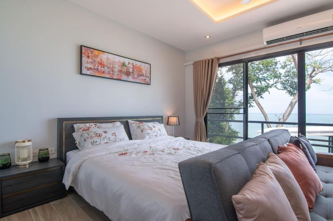 Koh Sirey Beachfront Pool Villa Phuket Bagian luar foto