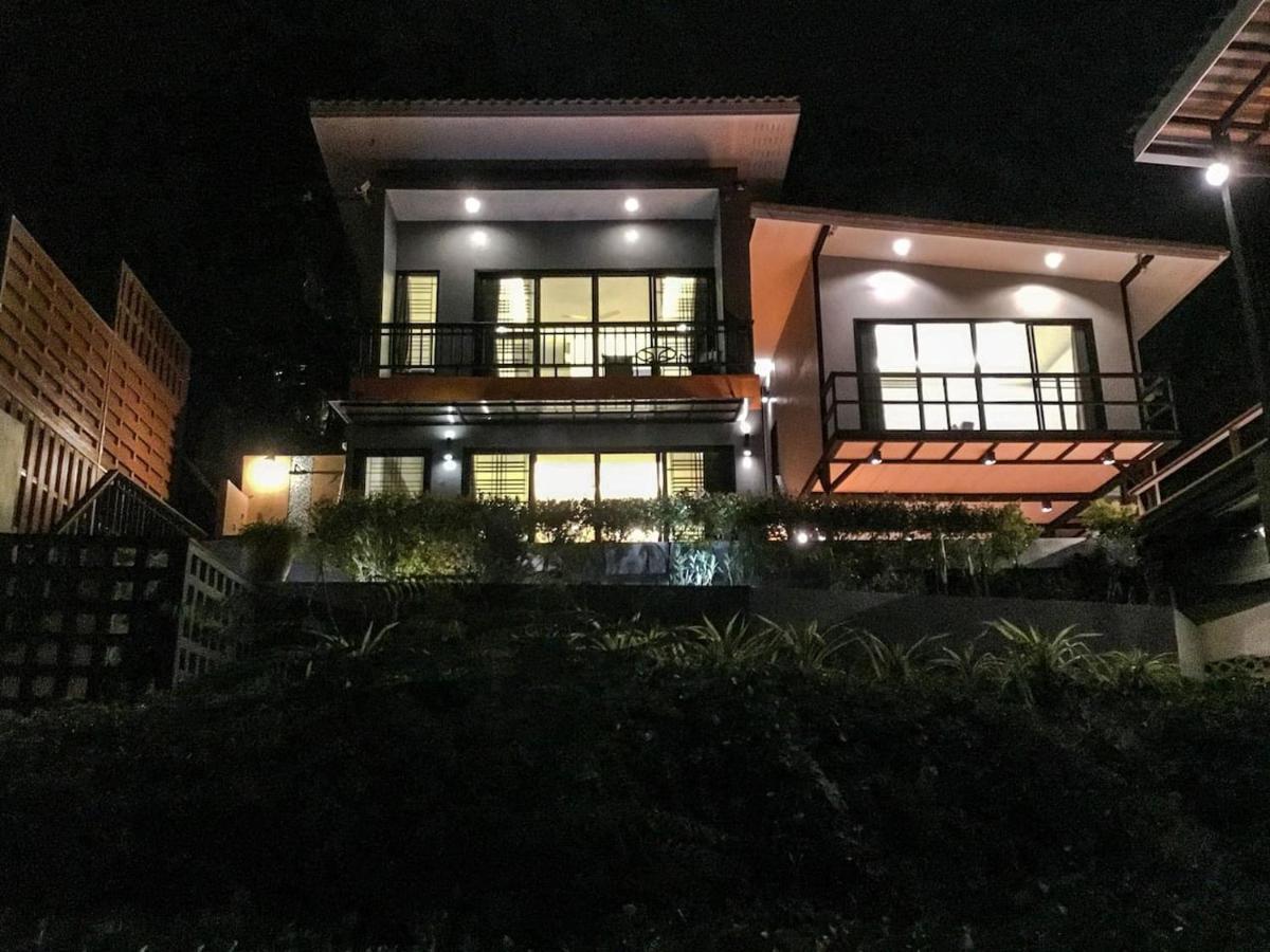 Koh Sirey Beachfront Pool Villa Phuket Bagian luar foto