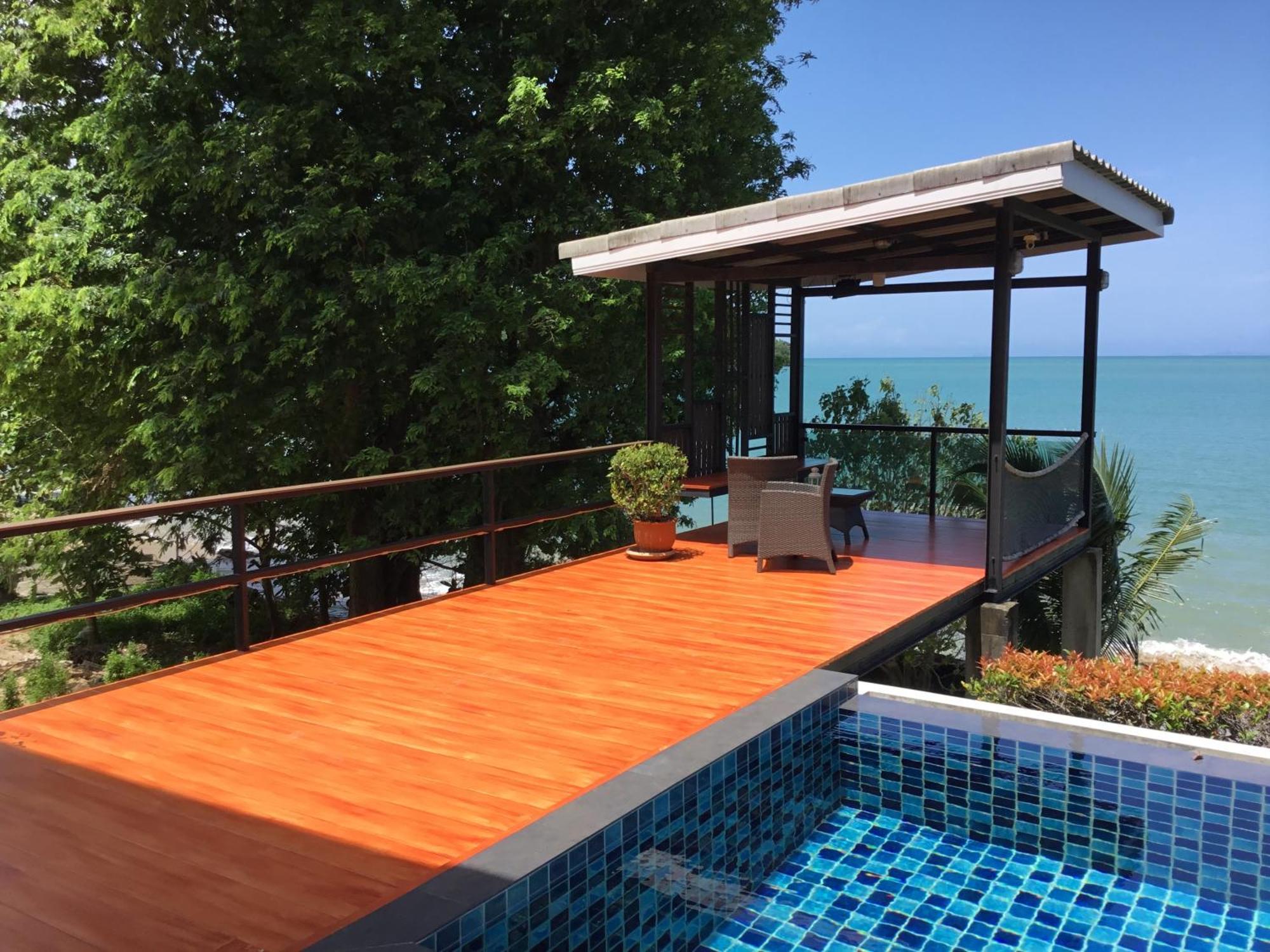 Koh Sirey Beachfront Pool Villa Phuket Bagian luar foto